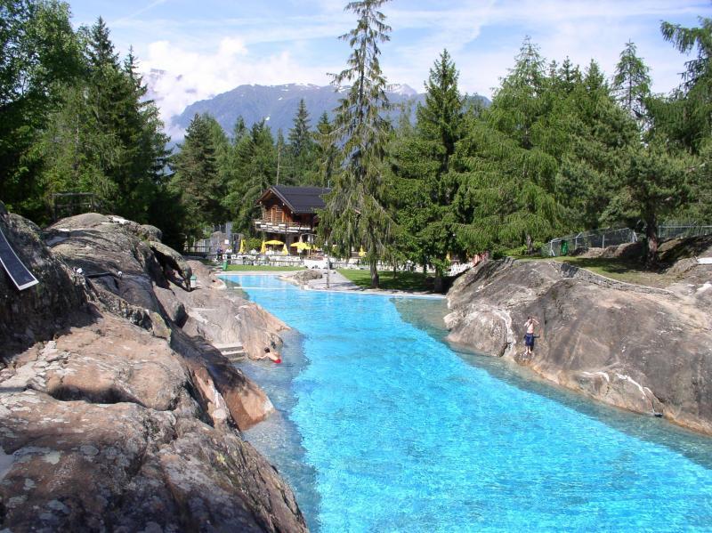 Lieu Secret Dans Les Alpes Suisses Villa Le Tretien ภายนอก รูปภาพ